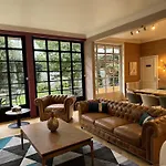 Erawan Boutique 4* Évreux