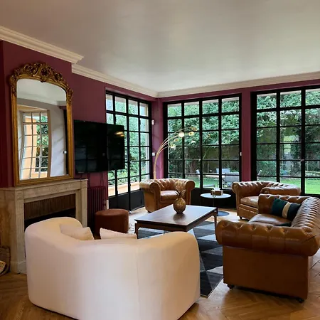 Erawan Boutique 4* Évreux