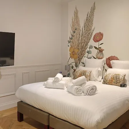 Erawan Boutique 4* Évreux