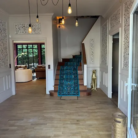 Erawan Boutique 4* Évreux