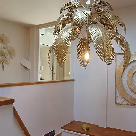 Erawan Boutique 4* Évreux