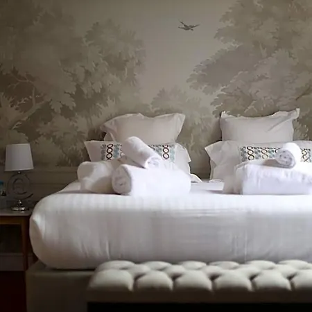 מלון Erawan Boutique 4*