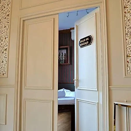Erawan Boutique Hotel 4*