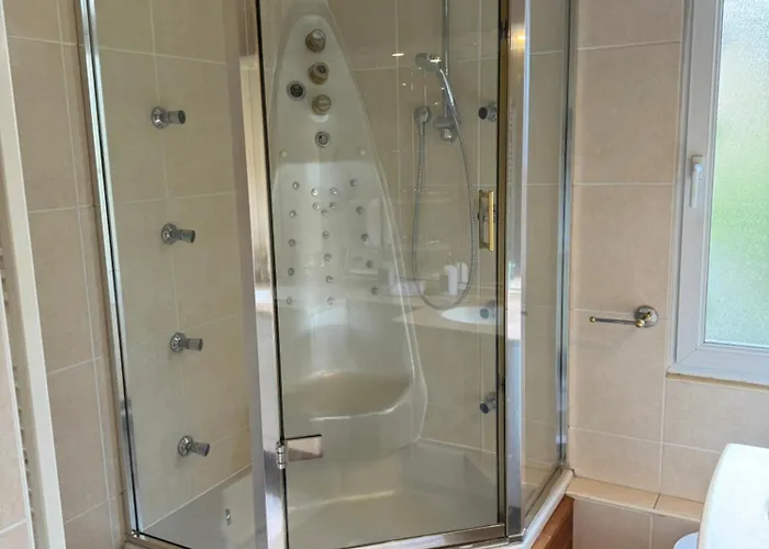 Erawan Boutique Hotel 4*