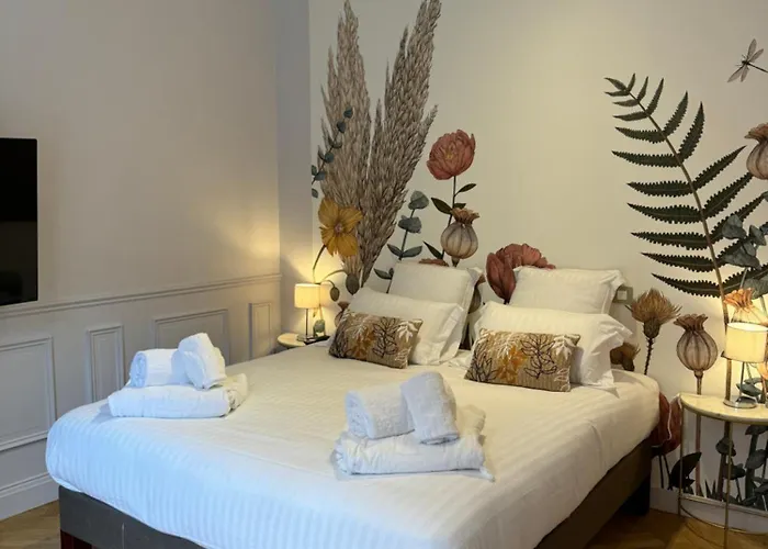 Hotel Erawan Boutique 4*