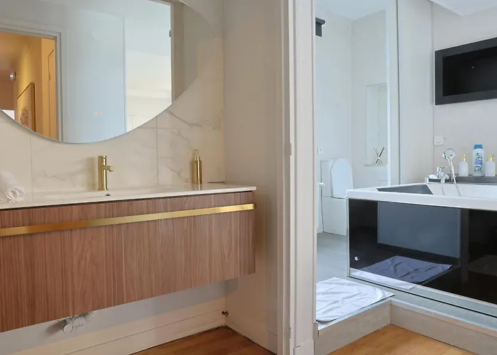 Erawan Boutique Hotel 4*